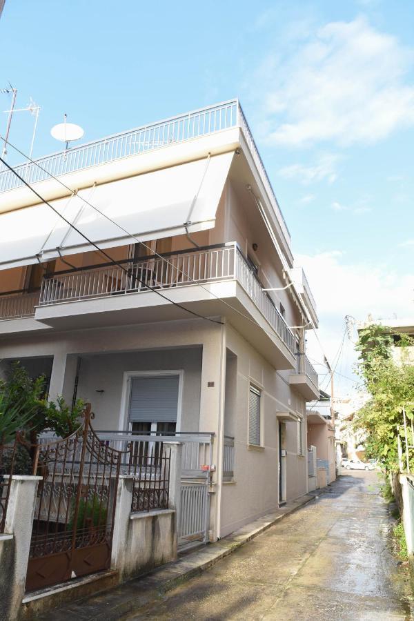 Ellis House Διαμέρισμα Αγρίνιο Εξωτερικό φωτογραφία